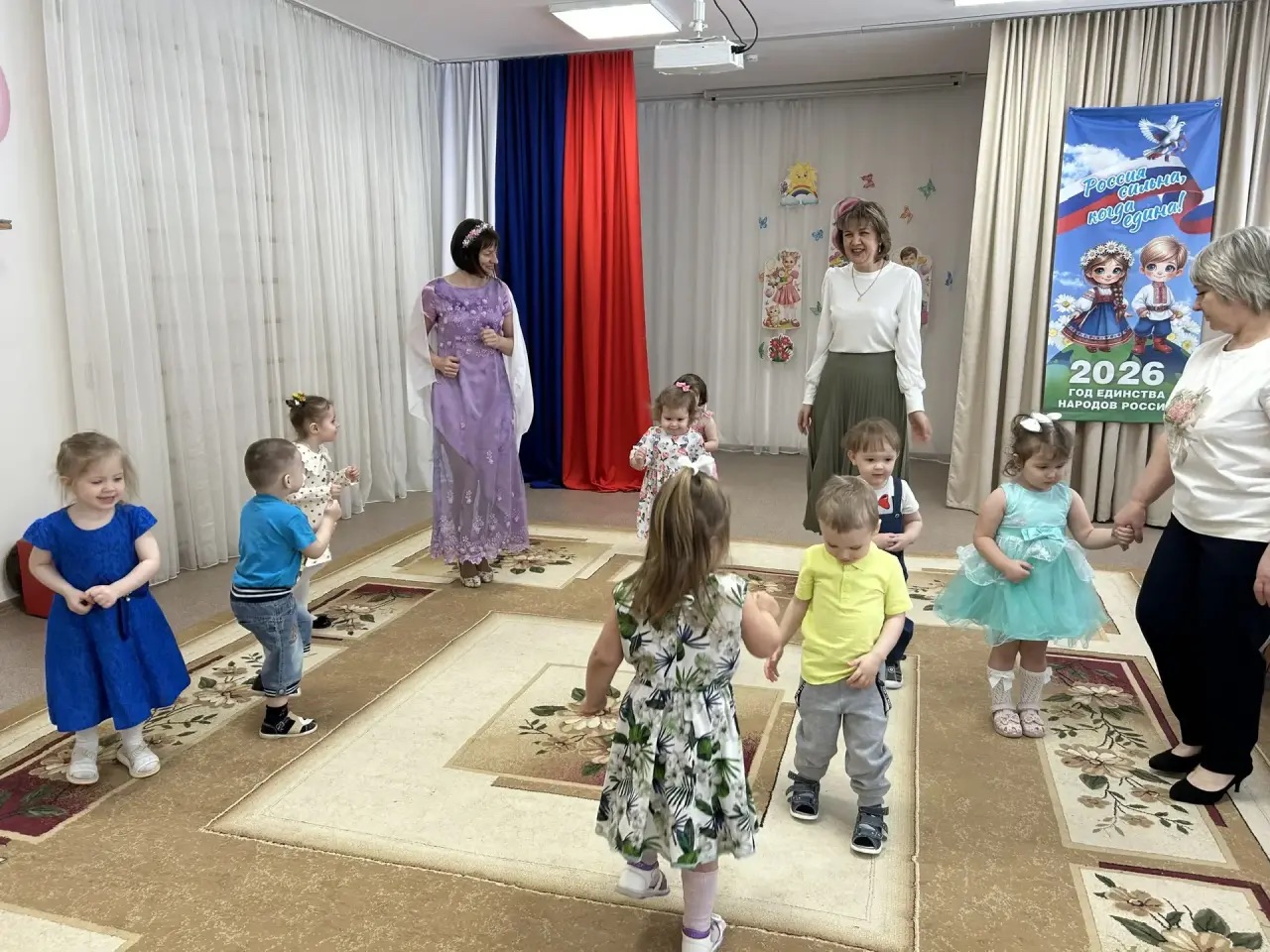 share photo 7258597188